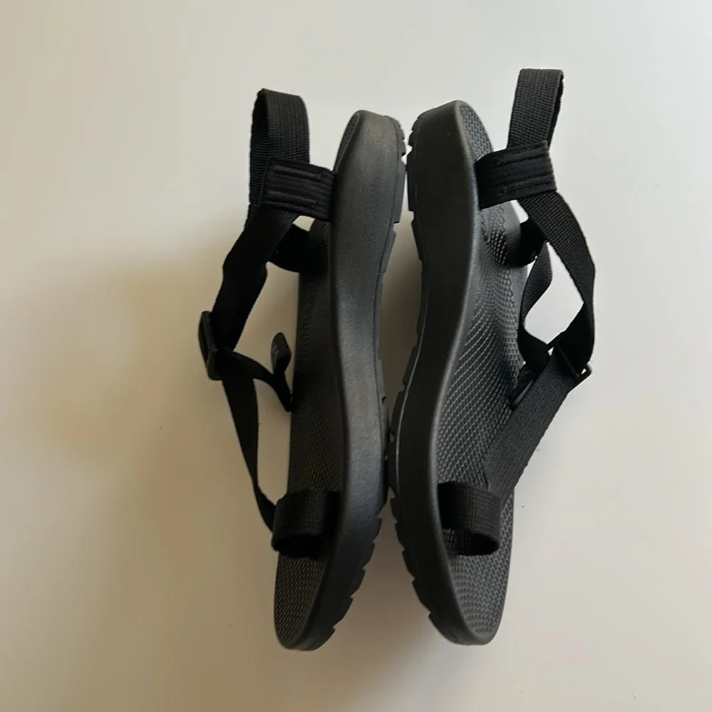 Chaco Black Men's Sandals - Picture 6 of 11
